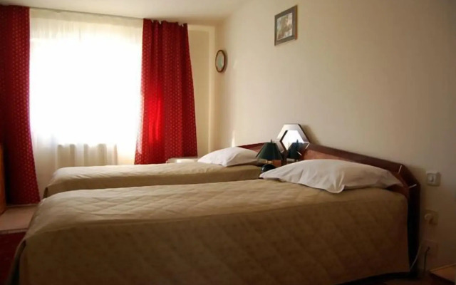 Euro Hotel
