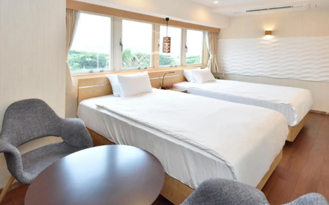 Breath Hotel