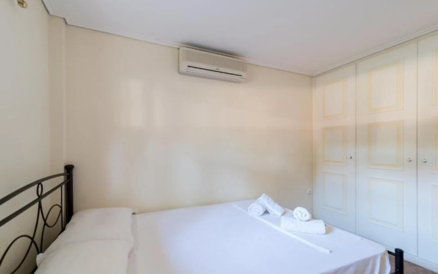 Golden Sand Apartments