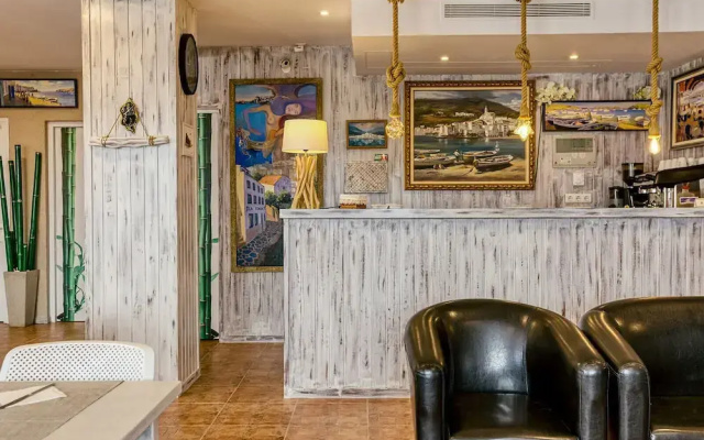 Hostal La Fonda