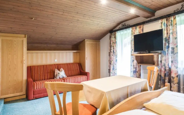 Appealing Apartment in Kleinarl With Ski-storage