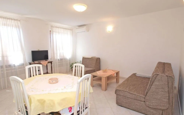 Apartment 1457