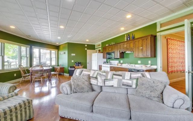Amish Country Getaway w/ Pastoral Views!