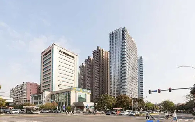 Kairui International Apartment (Guangzhou Huangpu Dasha East Subway Station)