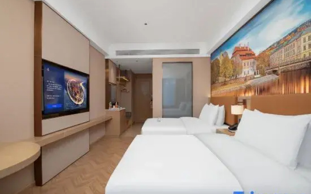 Vienna Hotel (Chaoyang Passenger Transport Center Youyi Street)