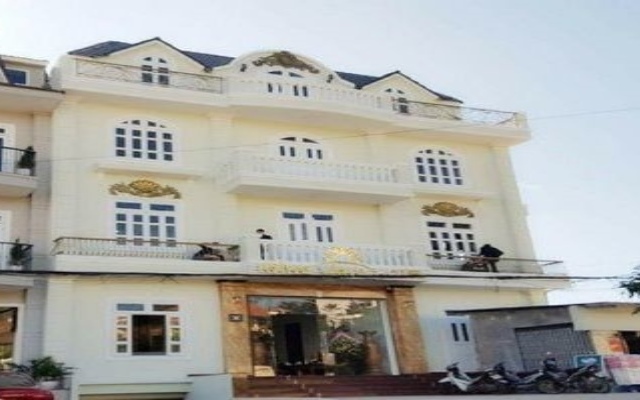 Nang Vang Hotel Далат вид на фасад