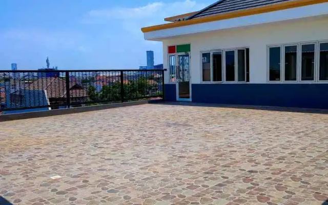 La Tana Hotel