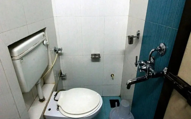 Room Maangta 122 Andheri East