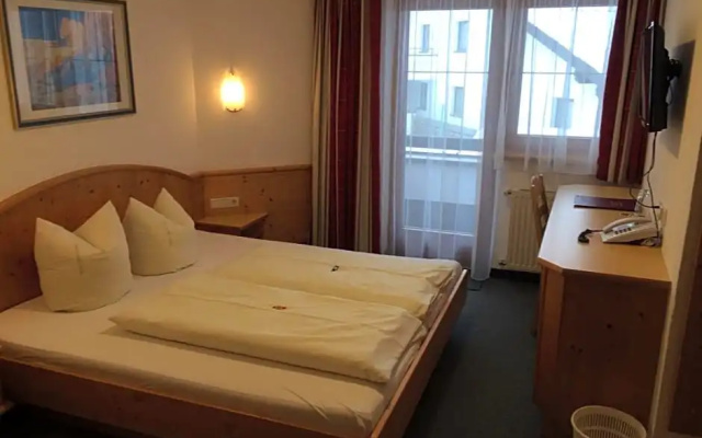 Hotel Garni Golfais