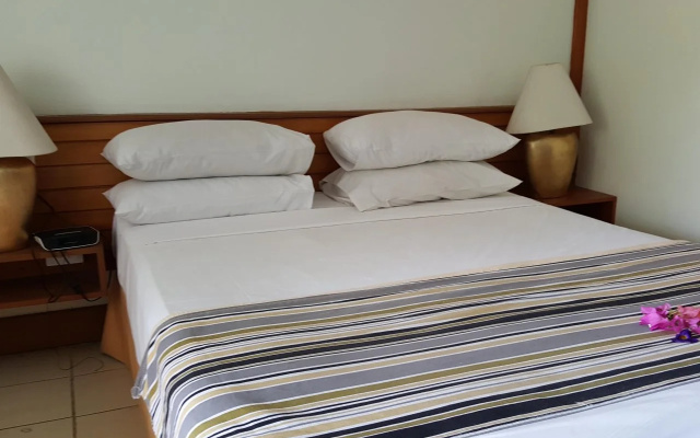 Hexagon International Hotel Villas & Spa