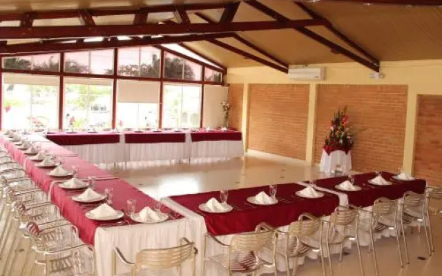 Complejo Hotelero Los Corales