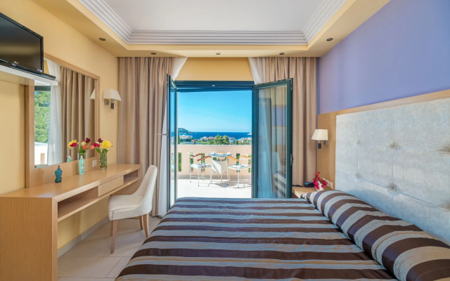 Ai Yannis Suites and Apartments Hotel