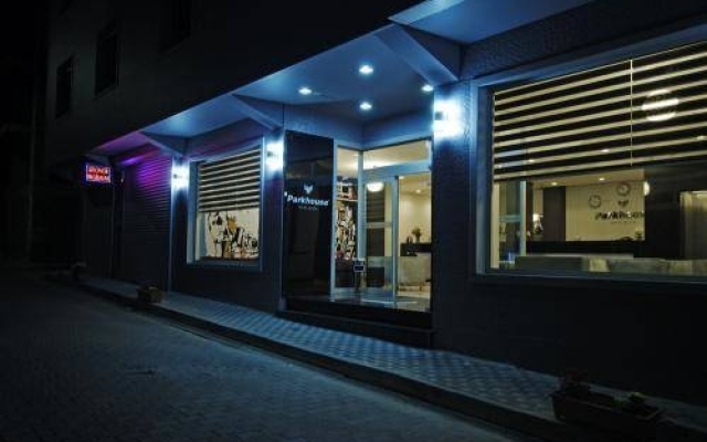 Parkhouse Hotel & Spa вид на фасад
