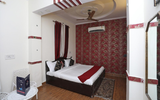 The Castle Bed  Breakfast