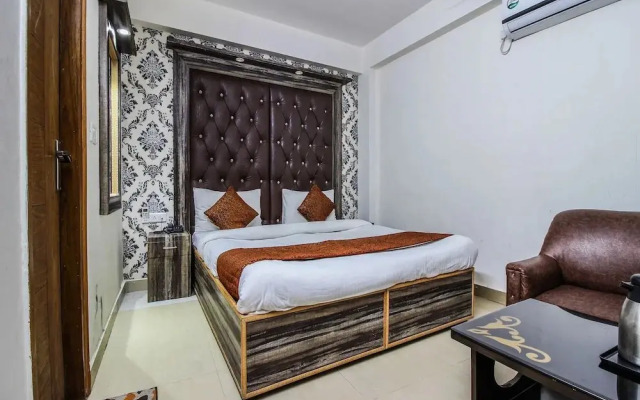 Star Palace Hotel By OYO Rooms