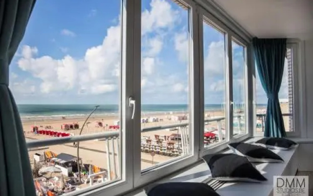 Novo Seaview Suites