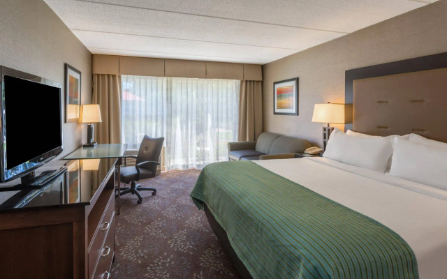 Holiday Inn South Kingstown (Newport Area) by IHG