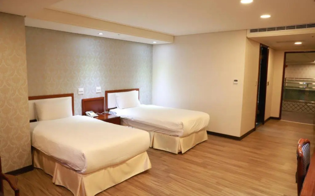 Chuan Fu Hotel