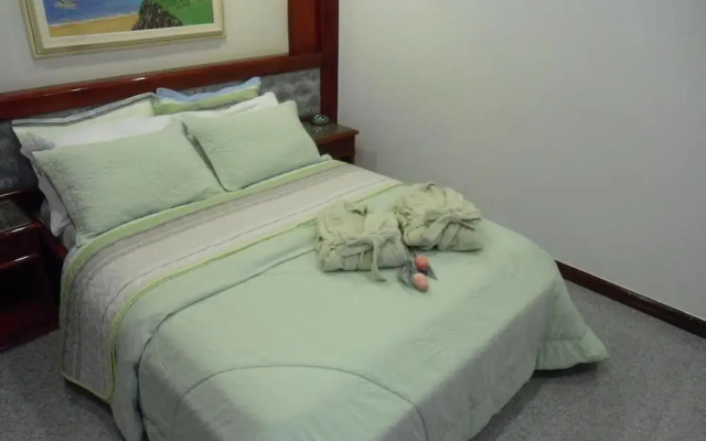 Maxim Plaza Hotel
