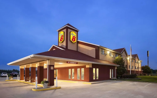 Super 8 Salem