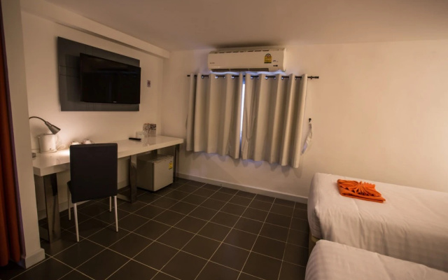 Original Orange Hotel