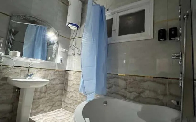 Lucky Hostel