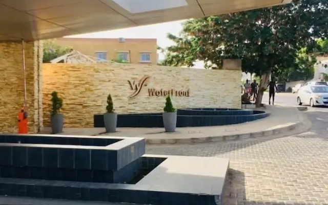 Waterfront Wat05