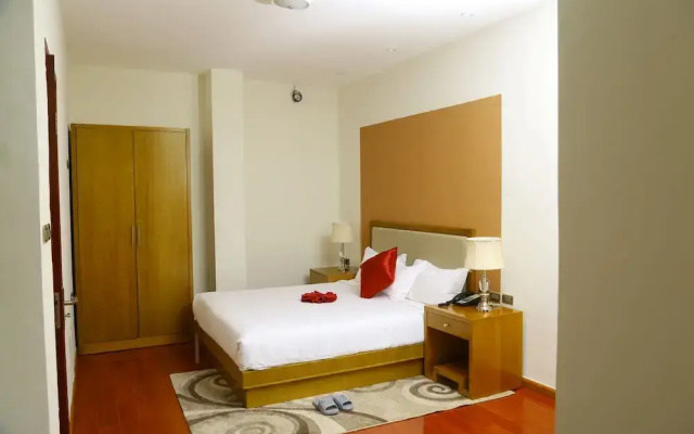 Heron Hotel