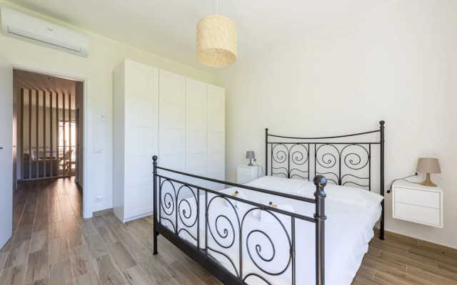 JOIVY Lele Apartment With Swimming Pool