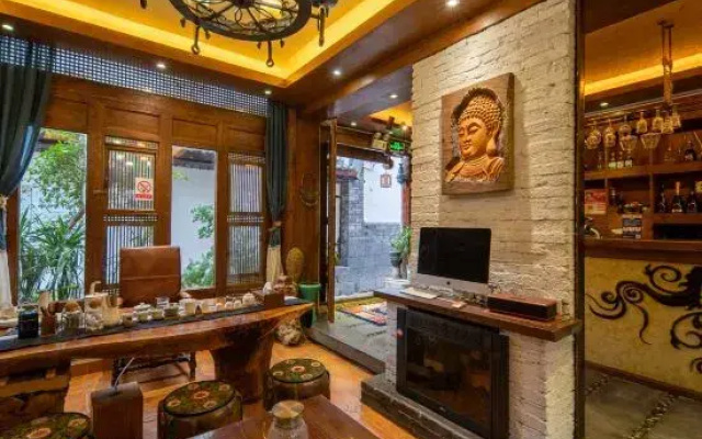 Dune Crane · Lijiang | Tranquil Garden Courtyard Boutique Hotel (Ancient Town Sifang Street Branch)