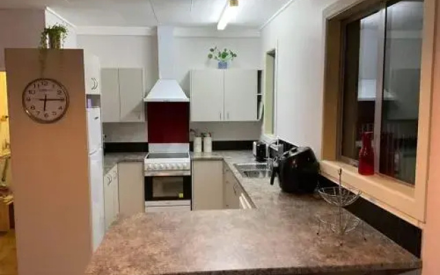 Bungalow on Centre