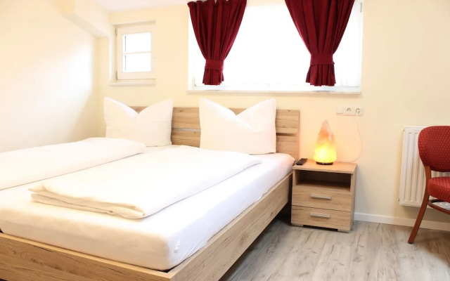 Garni City Hotel