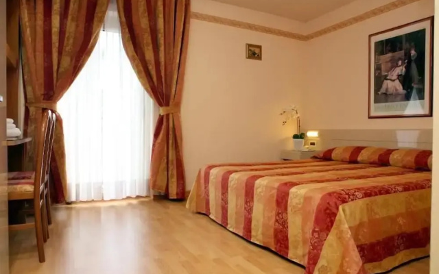 Hotel Excelsior