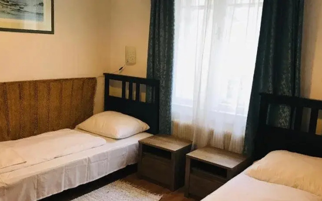 Kis Gellert Guesthouse