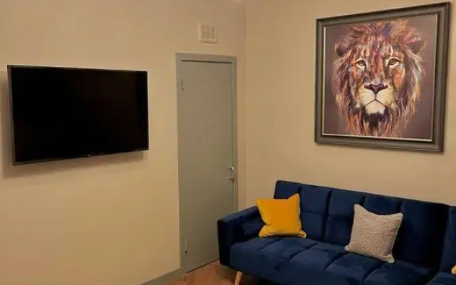 NEW - Luxury 1 bed Apt in West End