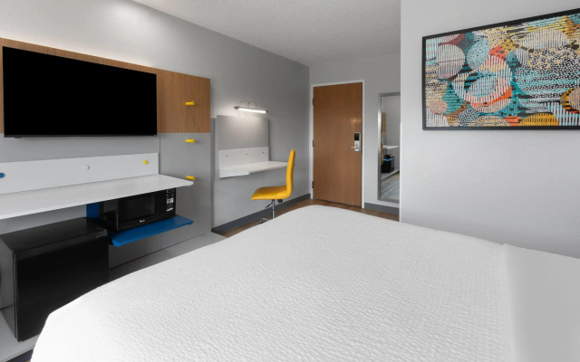 Microtel Inn & Suites by Wyndham Sioux Falls