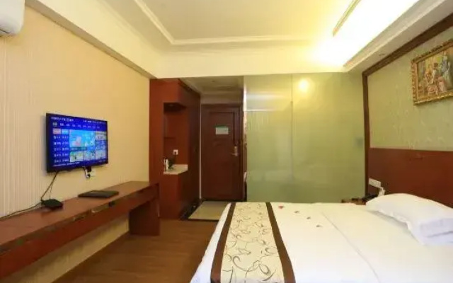 Fenglin Hotel (Guangzhou Nansha Tangkeng Metro Station)