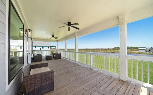 Pelican Perch by Ryson Vacation Rentals