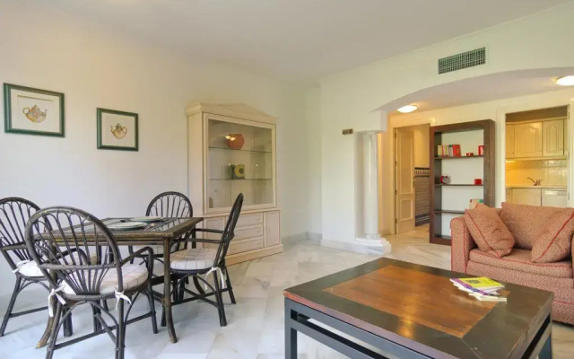 Apartment in Marbella 100628