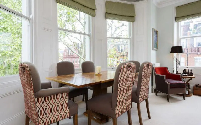 Veeve  2 Bed On A Beautiful Garden Square Bina Gardens Kensington