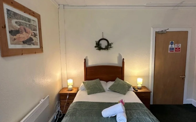 Mackay's Spa Lodge Hotel
