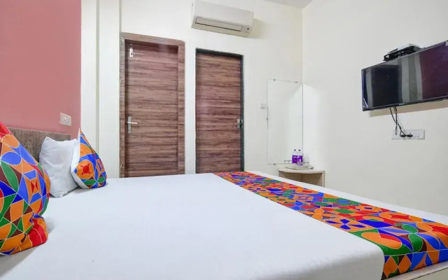 Fabhotel Shree Shivay