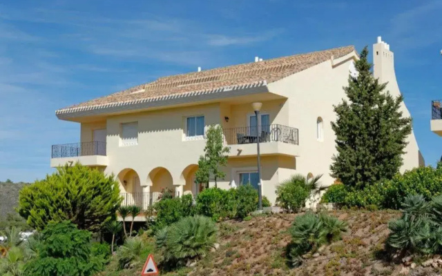 Los Olivos 68