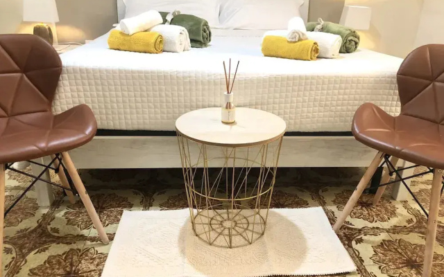 City Bb Chic Room With Shared Bathroom