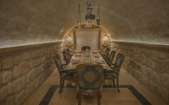 Elika Cave Suites Cappadocia, Curio Collection by Hilton