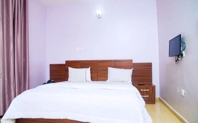 Garki Hotels