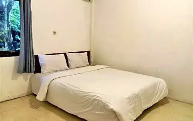 Ceria Residence Near AhmadYani International Airport Semarang