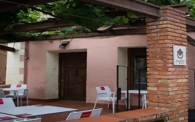 La Antigua Fonda De Villel