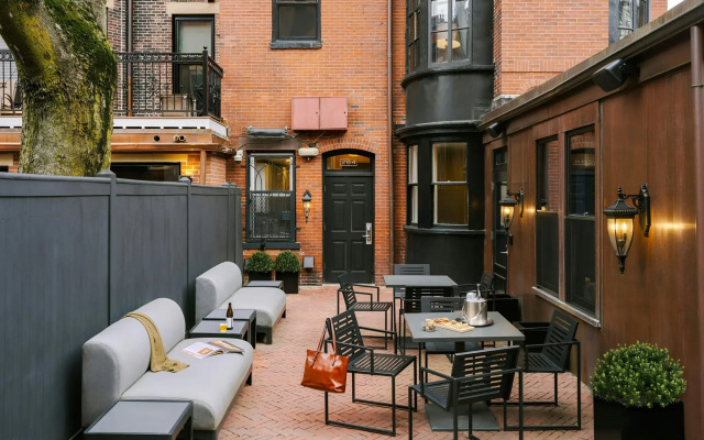 No 284 Back Bay