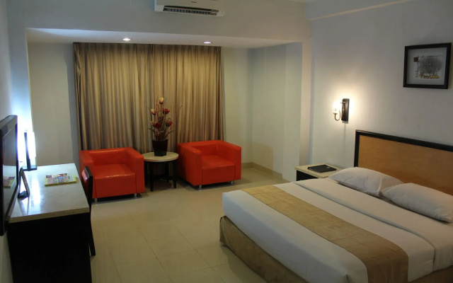MaxOne Dumai
